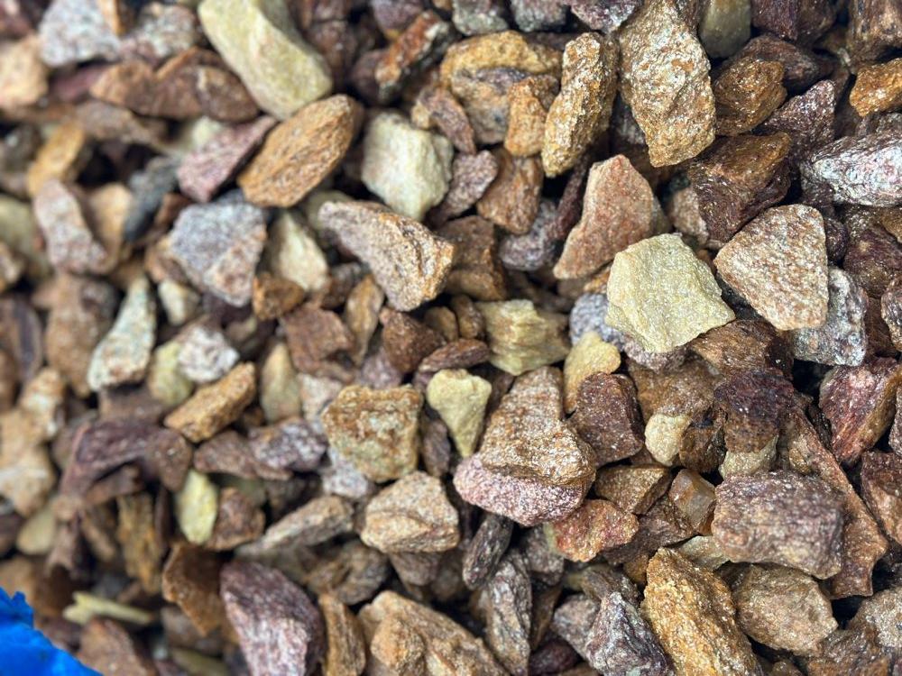 Златолит персиковый декоративная каменная крошка купить в Красногорске