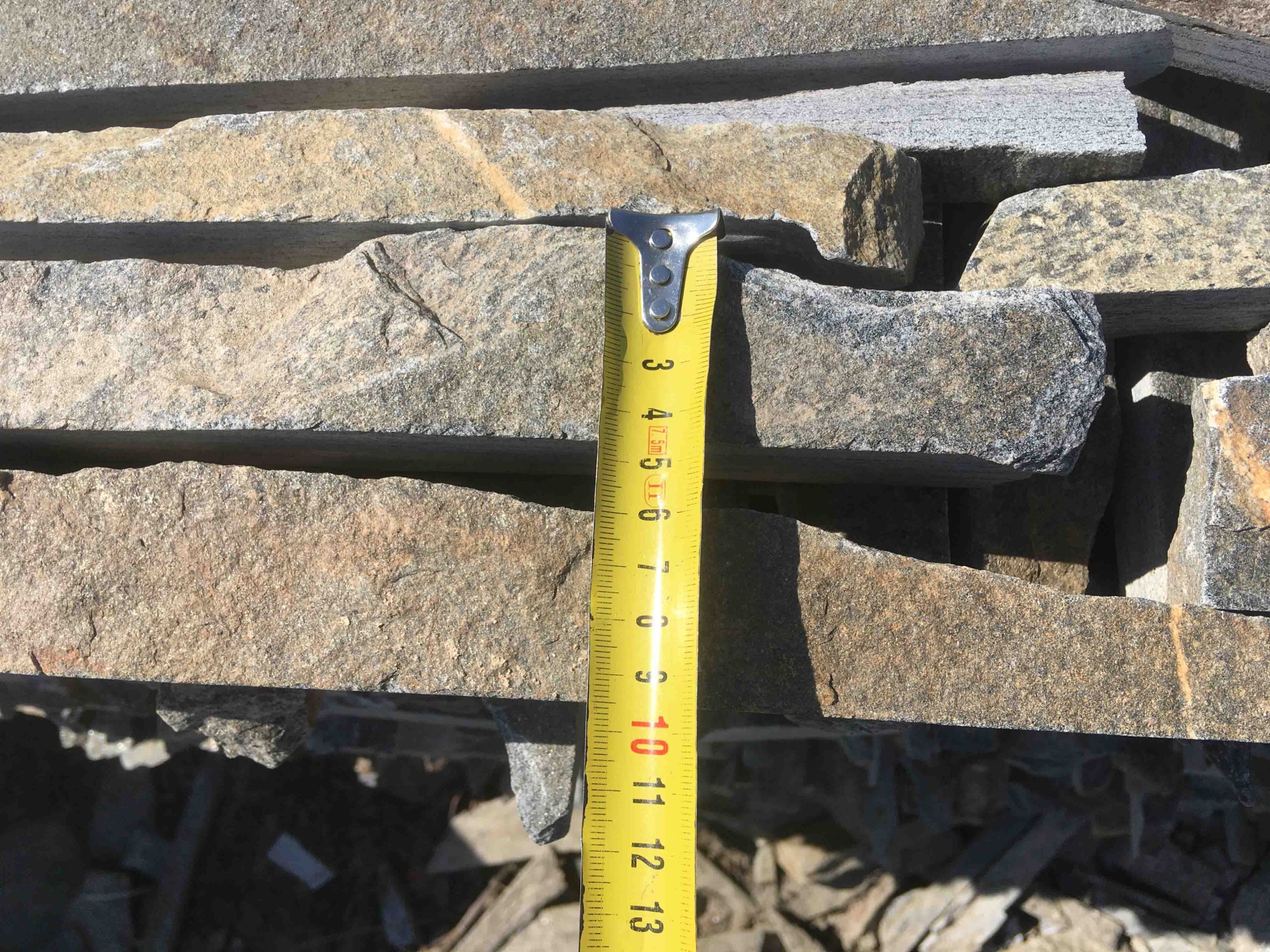 Горбушка златолит мультиколор для облицовки купить в Красногорске