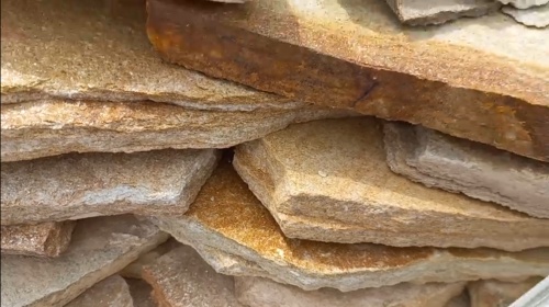 Плитняк златолит жёлтый золотистый для отмостки купить в Красногорске