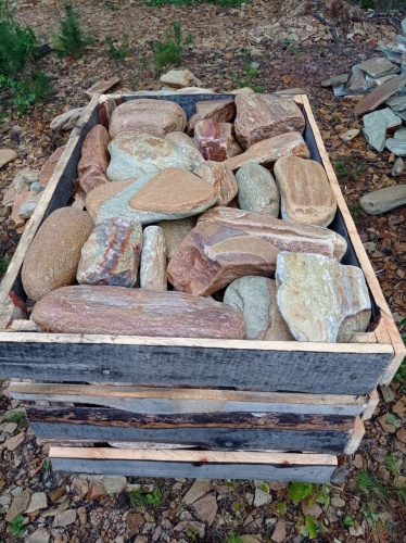 Златолит жёлтый, жёлто-зелёный глыбки и валуны для ланшафтного дизайна купить в Красногорске