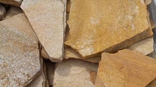 Плитняк златолит жёлтый для цоколя купить в Красногорске