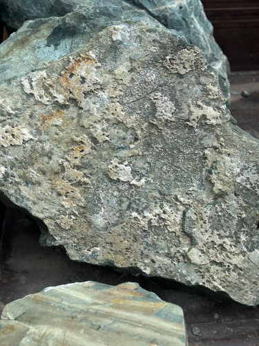 Ландшафтные глыбы зелёные 200-500 килограмм купить в Красногорске